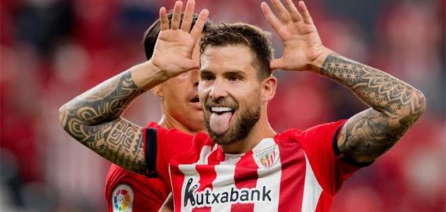 تقارير: برشلونة يتمم اتفاقه مع إينيجو مارتينيز وسيكمل التعاقد معه في حالة واحدة