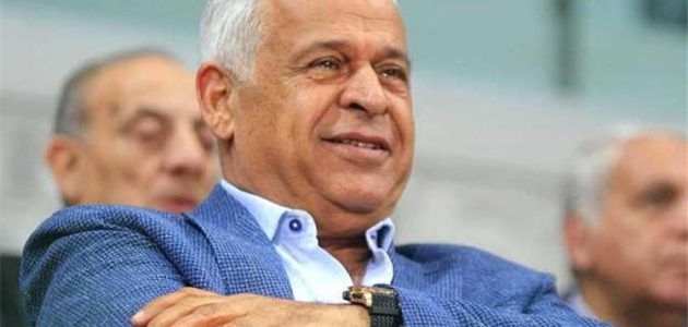 فرج عامر: الأهلي سيتوج بدوري أبطال إفريقيا.. ويوضح إمكانية عودة أطهر الطاهر إلى سموحة